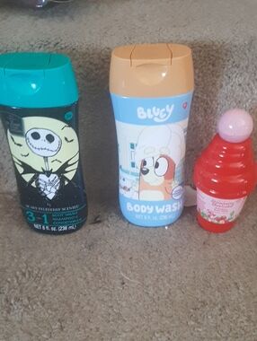 Bluey Kids Body Wash -Nightmare Before Christmas 3 In 1 - Strawberry Shortcake